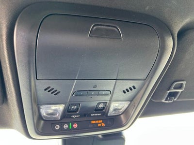 2023 Cadillac XT4 AWD 4dr Premium Luxury