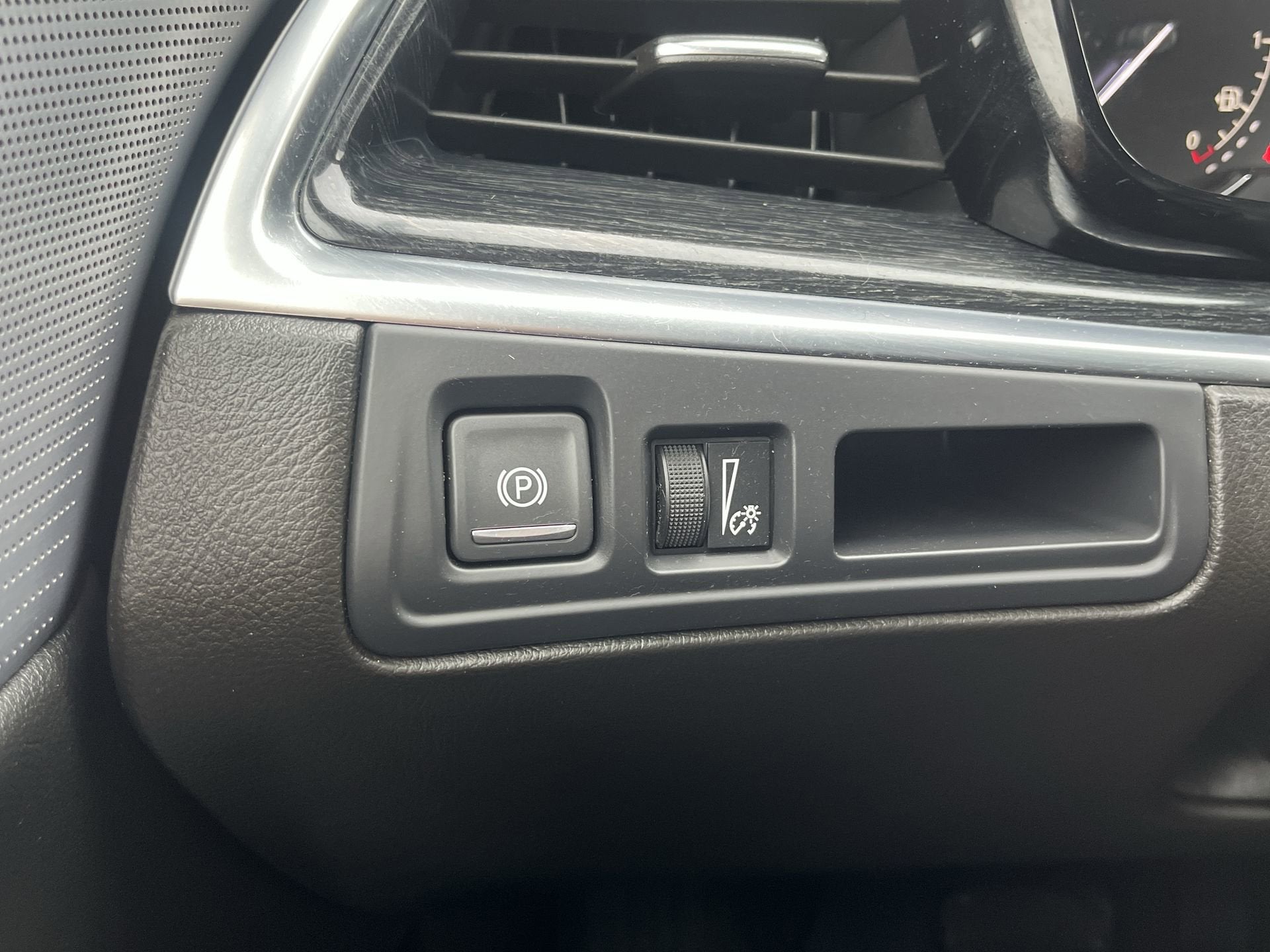 2023 Cadillac XT5 AWD 4dr Premium Luxury