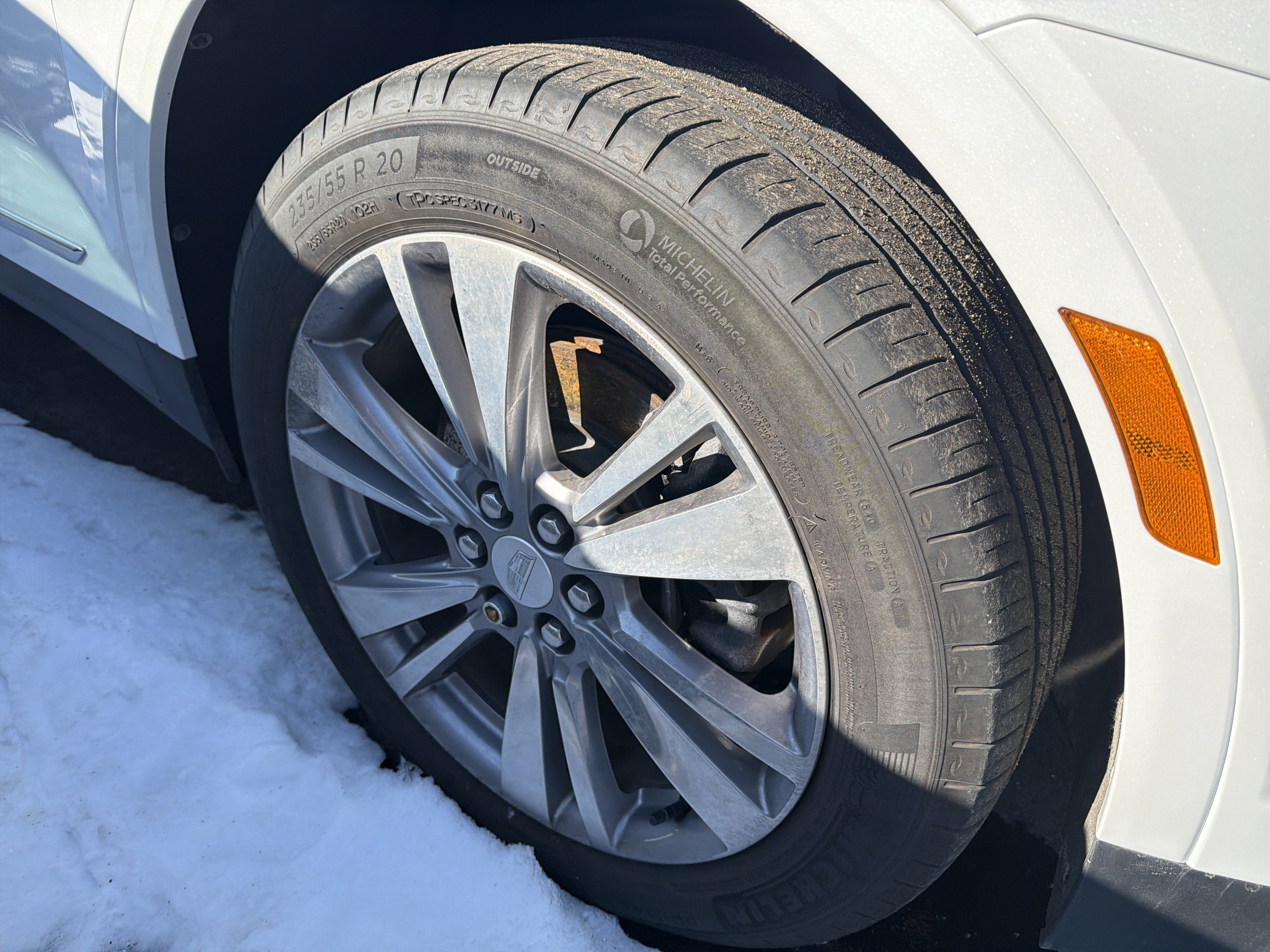 2023 Cadillac XT5 AWD 4dr Premium Luxury