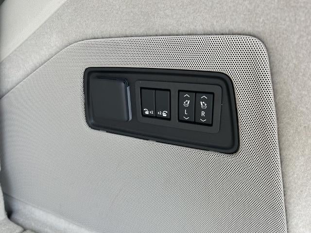 2024 Cadillac Escalade 4WD Premium Luxury Platinum