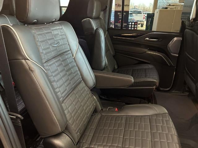 2023 Cadillac Escalade ESV AWD V-Series