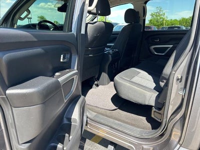 2018 Nissan Titan XD 4x4 Diesel Crew Cab SV