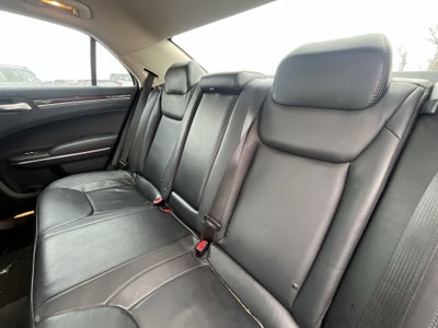 2016 Chrysler 300 4dr Sdn Limited AWD