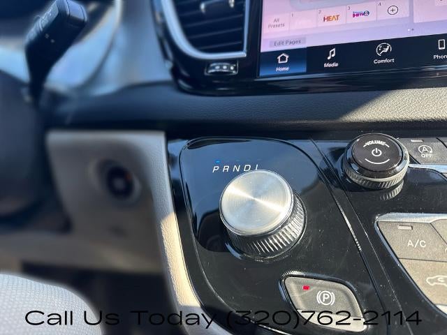 2024 Chrysler Pacifica Touring L FWD