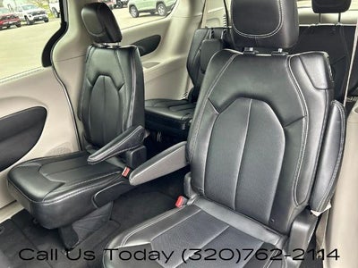 2024 Chrysler Pacifica Touring L FWD