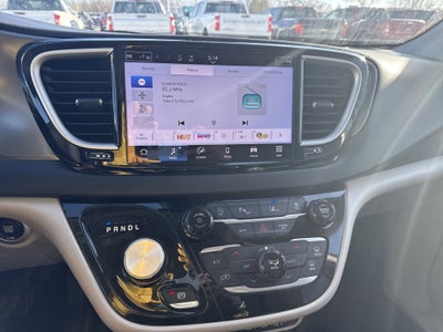 2024 Chrysler Pacifica Touring L FWD