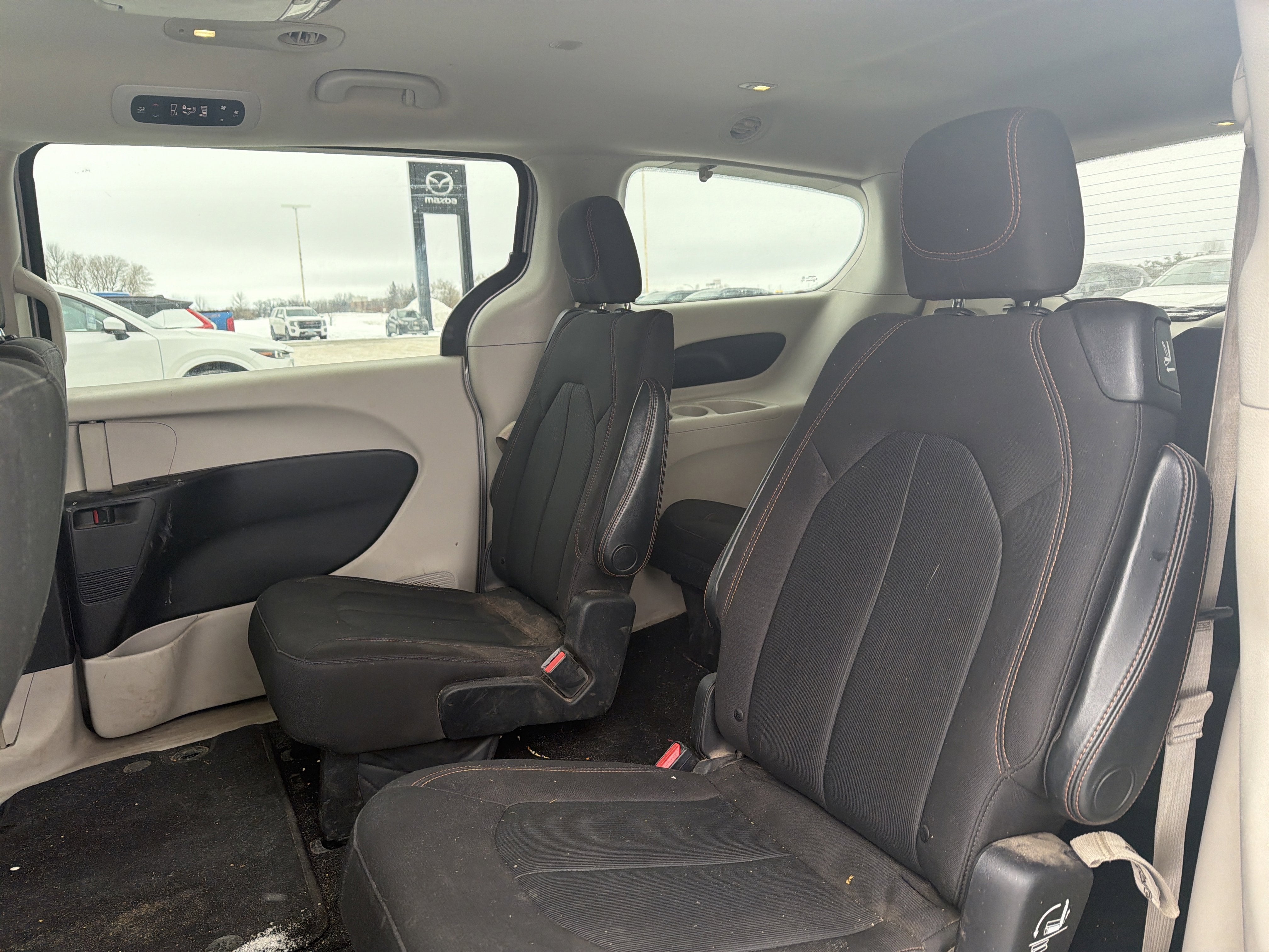 2017 Chrysler Pacifica Touring FWD