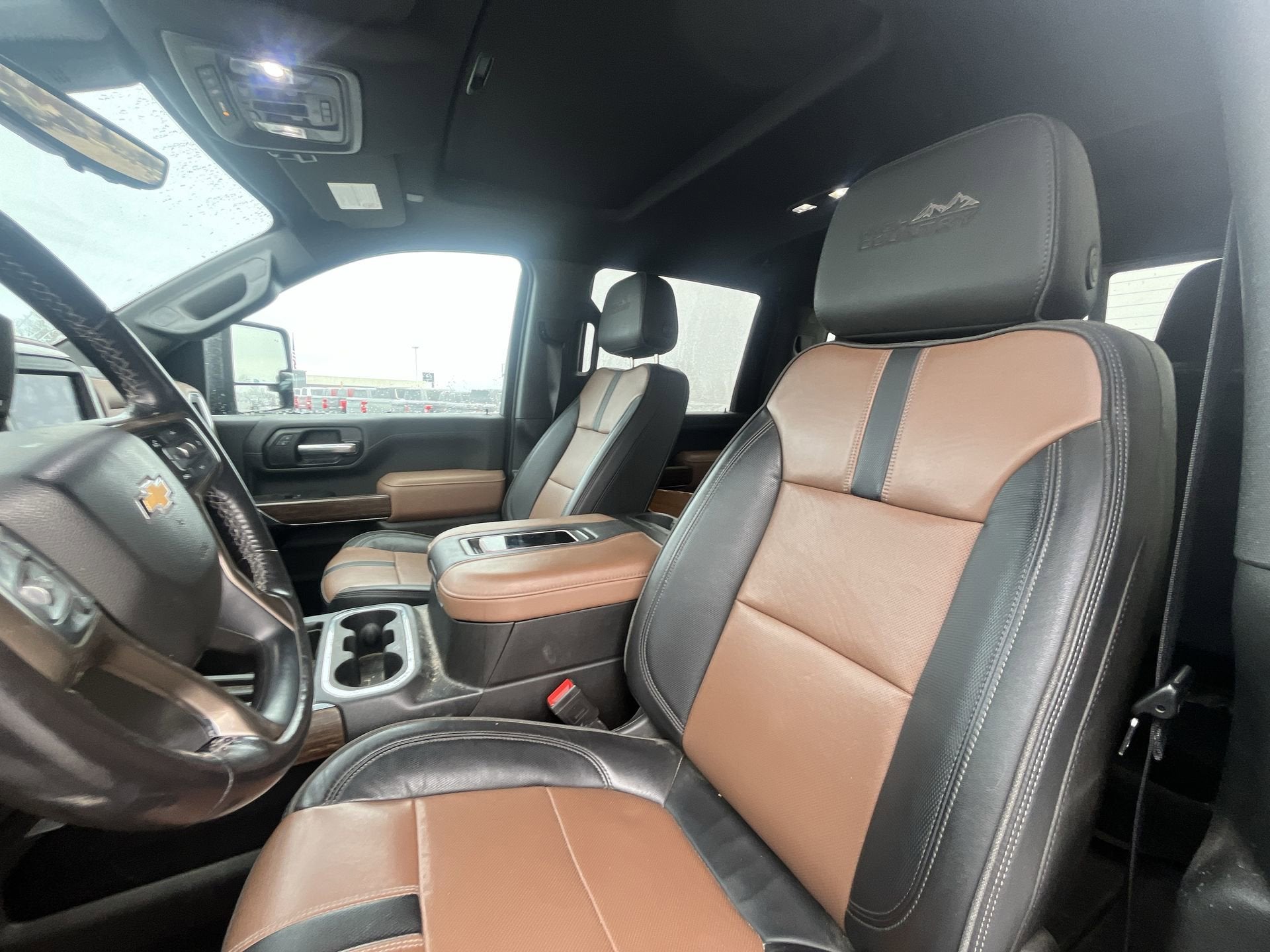 2022 Chevrolet Silverado 2500 HD Crew Cab Standard Box 4-Wheel Drive High Country