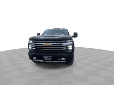 2022 Chevrolet Silverado 2500 HD Crew Cab Standard Box 4-Wheel Drive High Country