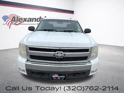 2007 Chevrolet Silverado 1500 4WD Crew Cab Short Box LT w/1LT
