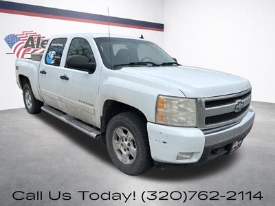 2007 Chevrolet Silverado 1500 4WD Crew Cab Short Box LT w/1LT