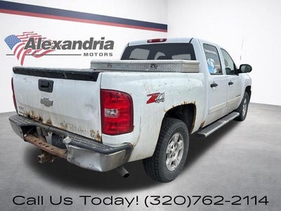 2007 Chevrolet Silverado 1500 4WD Crew Cab Short Box LT w/1LT