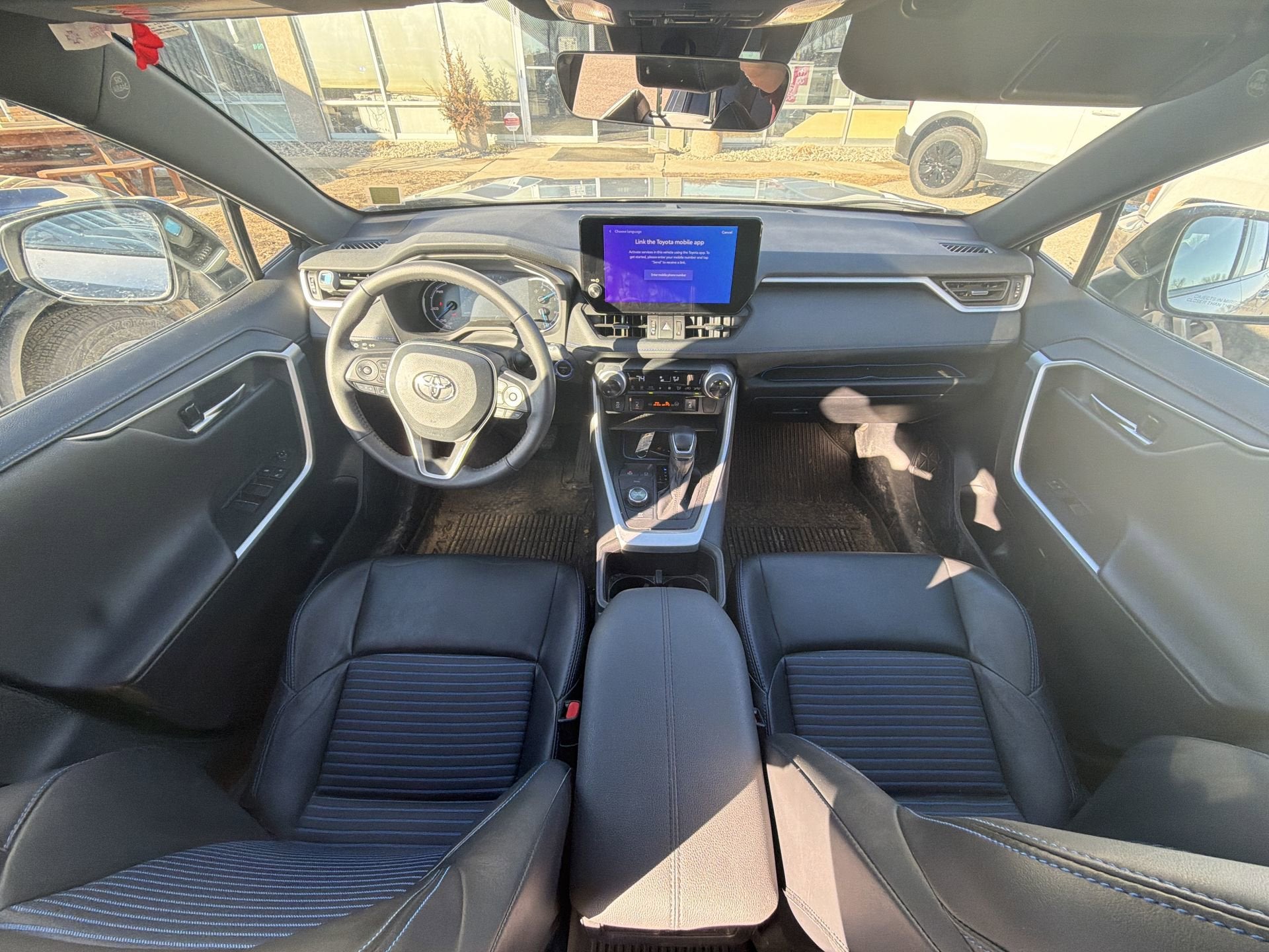 2024 Toyota RAV4 Hybrid XSE AWD (Natl)