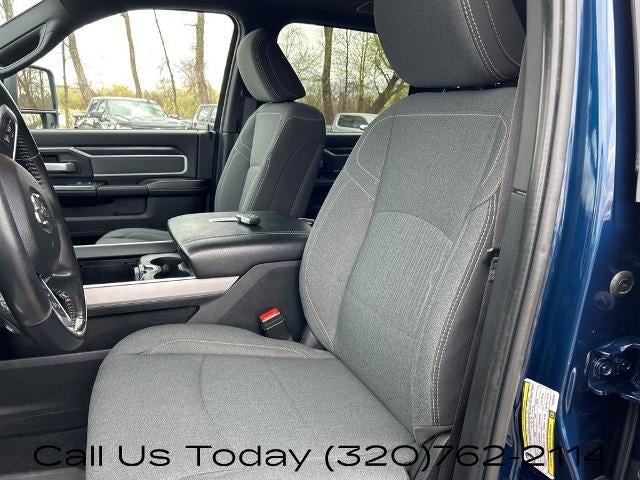 2023 RAM 3500 Big Horn 4x4 Crew Cab 8' Box