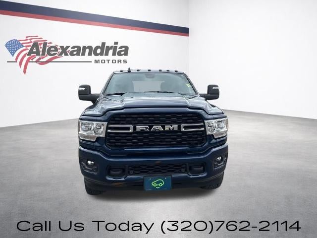 2023 RAM 3500 Big Horn 4x4 Crew Cab 8' Box