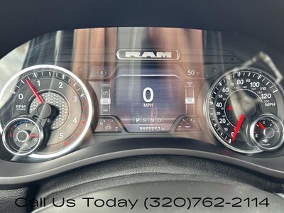 2023 RAM 3500 Big Horn 4x4 Crew Cab 8' Box