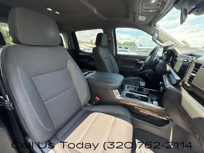 2023 Chevrolet Silverado 1500 Crew Cab Standard Box 4-Wheel Drive RST