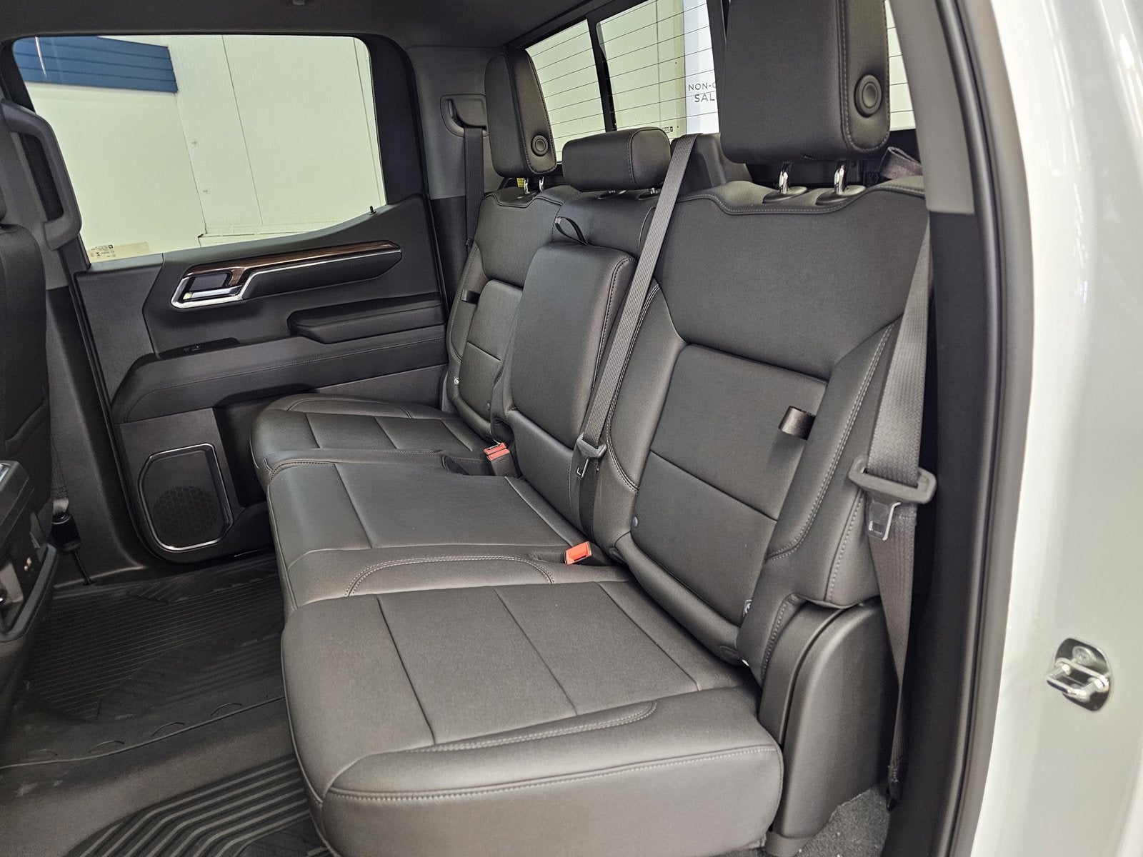 2024 Chevrolet Silverado 1500 Crew Cab Short Box 4-Wheel Drive LT Trail Boss