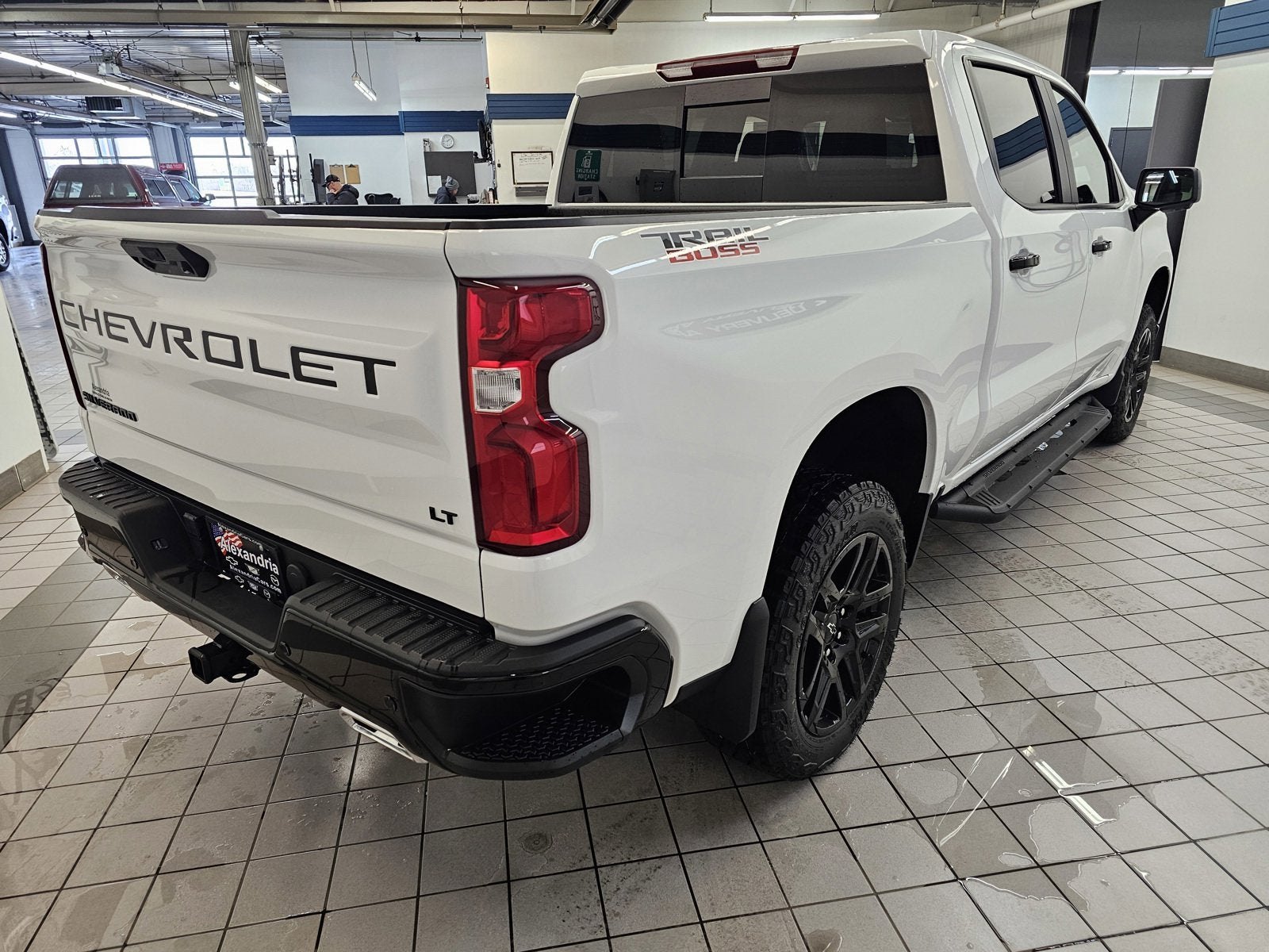 2024 Chevrolet Silverado 1500 Crew Cab Short Box 4-Wheel Drive LT Trail Boss