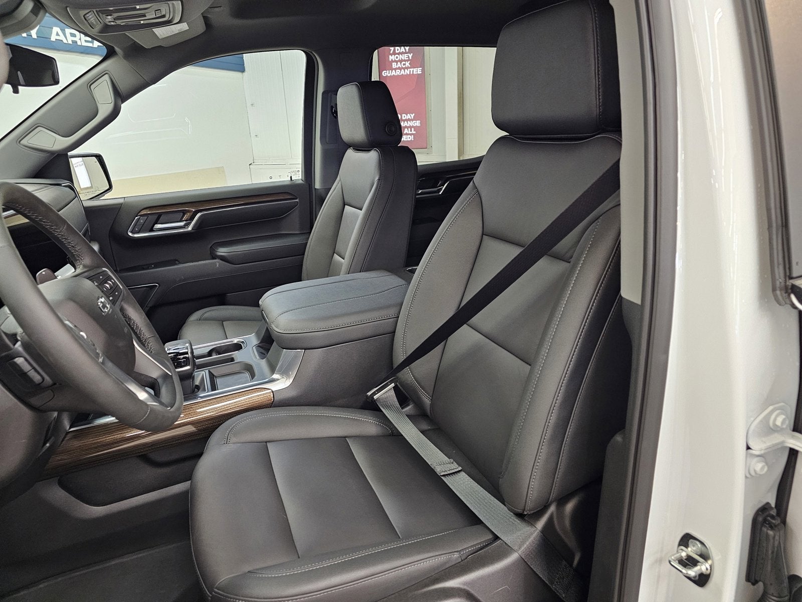 2024 Chevrolet Silverado 1500 Crew Cab Short Box 4-Wheel Drive LT Trail Boss