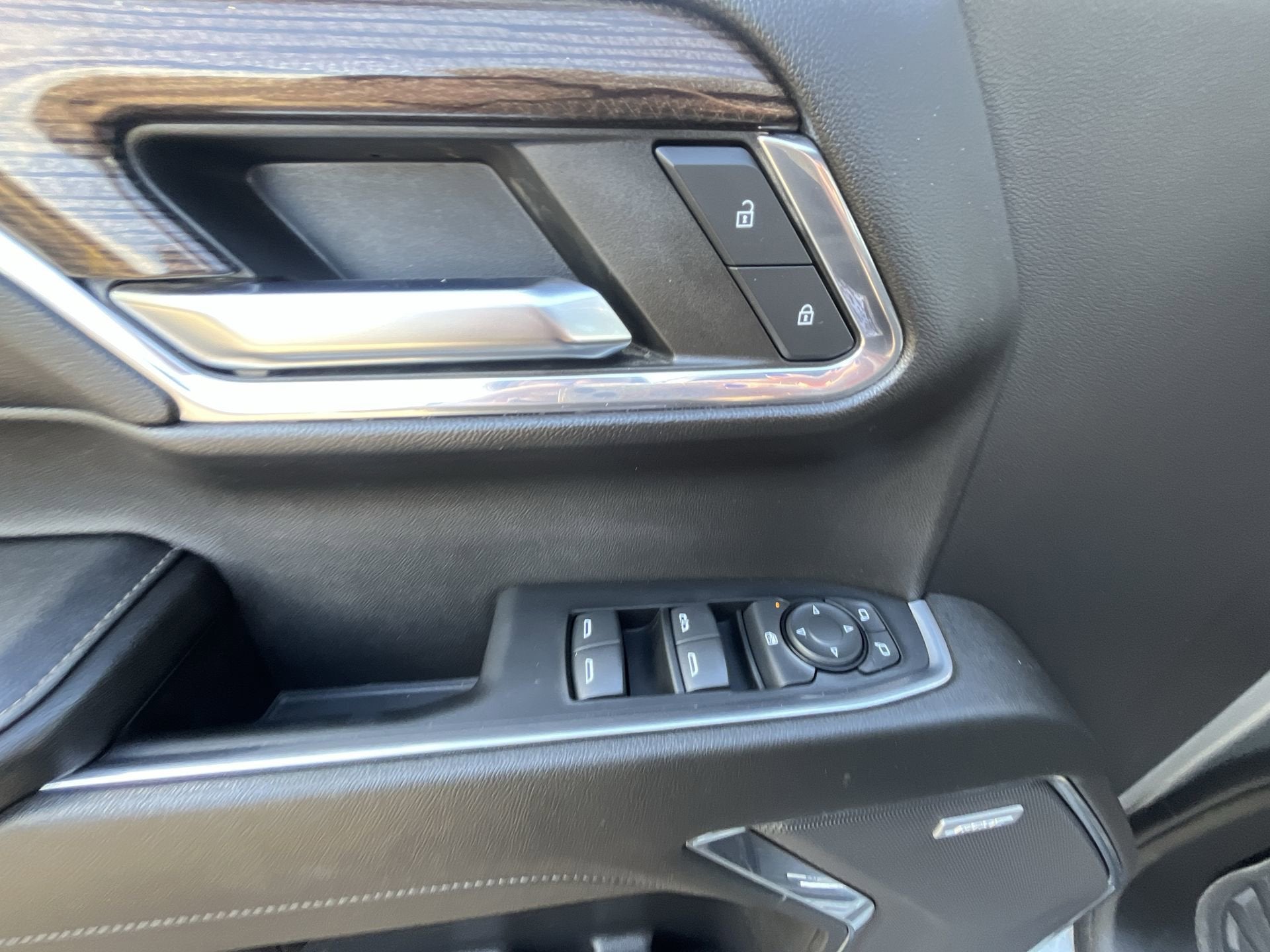 2024 Chevrolet Silverado 1500 Crew Cab Short Box 4-Wheel Drive LT Trail Boss