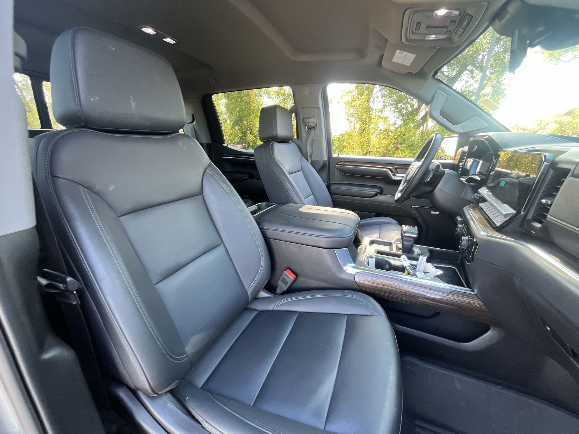 2024 Chevrolet Silverado 1500 Crew Cab Short Box 4-Wheel Drive LT Trail Boss