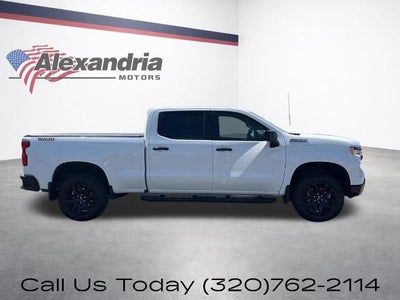 2025 Chevrolet Silverado 1500 Crew Cab Standard Box 4-Wheel Drive LT Trail Boss