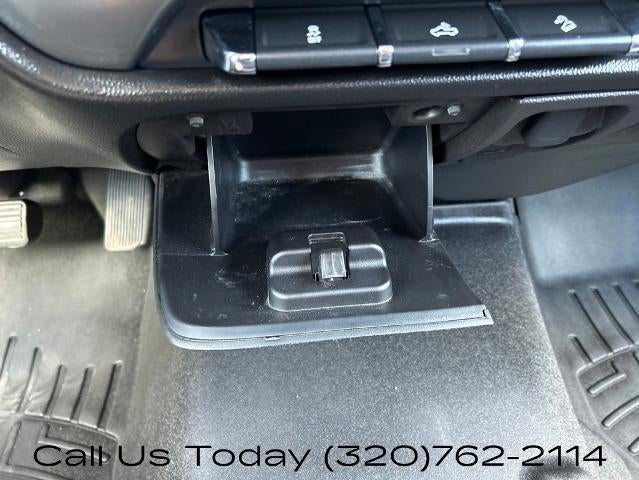 2017 Chevrolet Silverado 1500 Crew Cab Short Box 4-Wheel Drive LT Z71