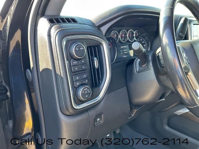 2020 Chevrolet Silverado 1500 Crew Cab Short Box 4-Wheel Drive RST