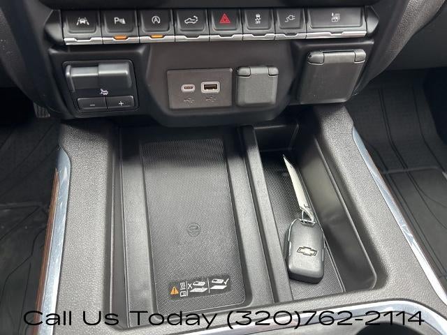 2021 Chevrolet Silverado 1500 Crew Cab Short Box 4-Wheel Drive High Country