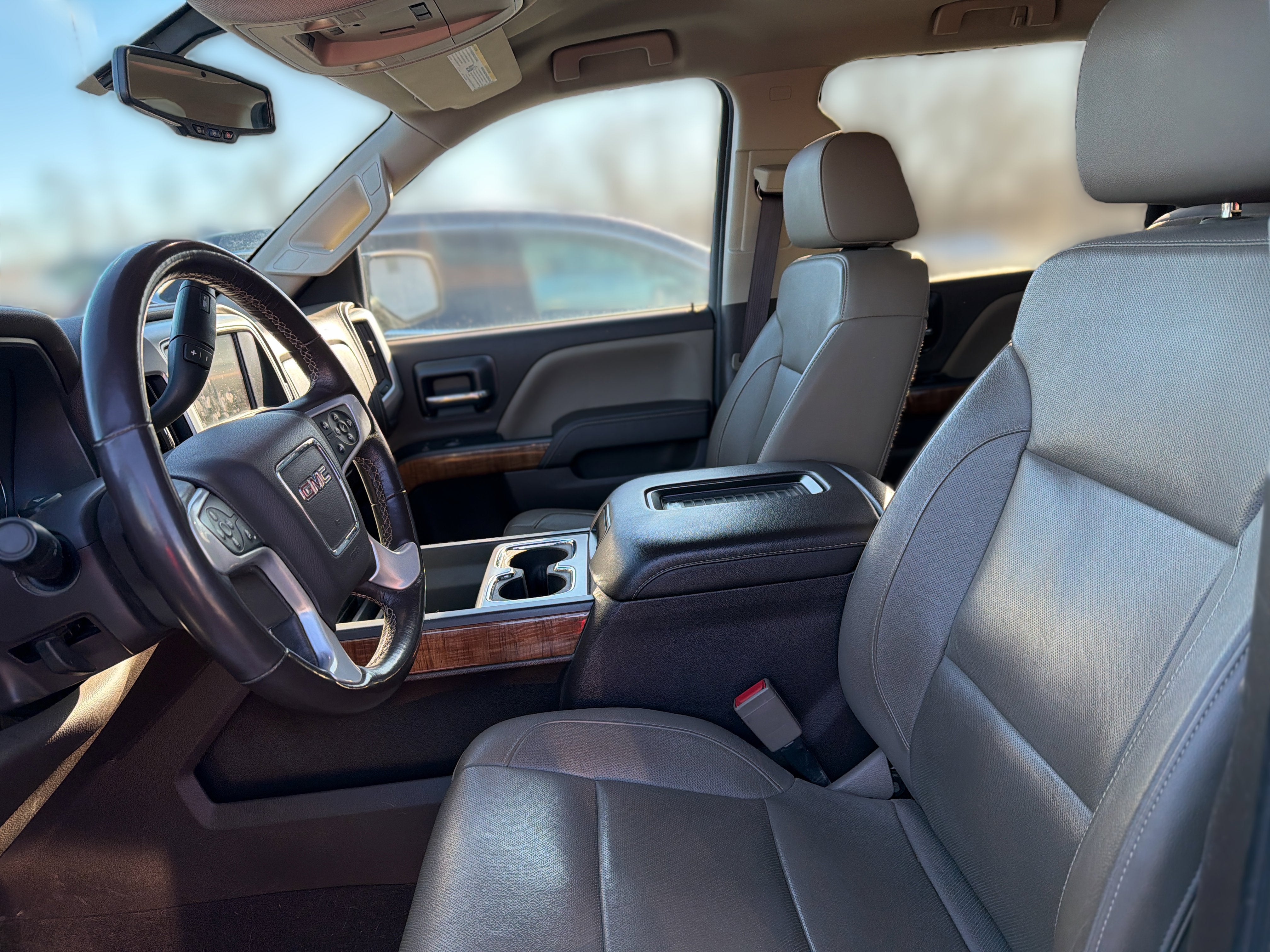 2018 GMC Sierra 1500 Crew Cab Short Box 4-Wheel Drive SLT