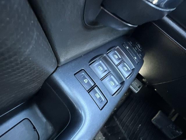 2017 GMC Sierra 1500 Crew Cab Short Box 4-Wheel Drive SLT