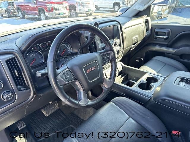 2017 GMC Sierra 1500 Crew Cab Short Box 4-Wheel Drive SLT