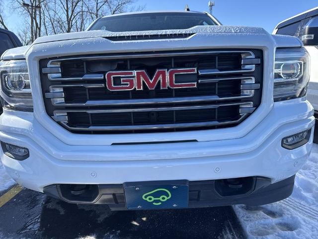 2017 GMC Sierra 1500 Crew Cab Short Box 4-Wheel Drive SLT