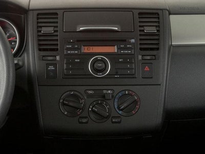 2010 Nissan Versa 5dr HB I4 CVT 1.8 SL