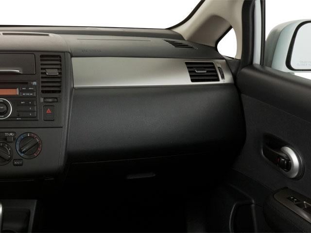 2010 Nissan Versa 5dr HB I4 CVT 1.8 SL