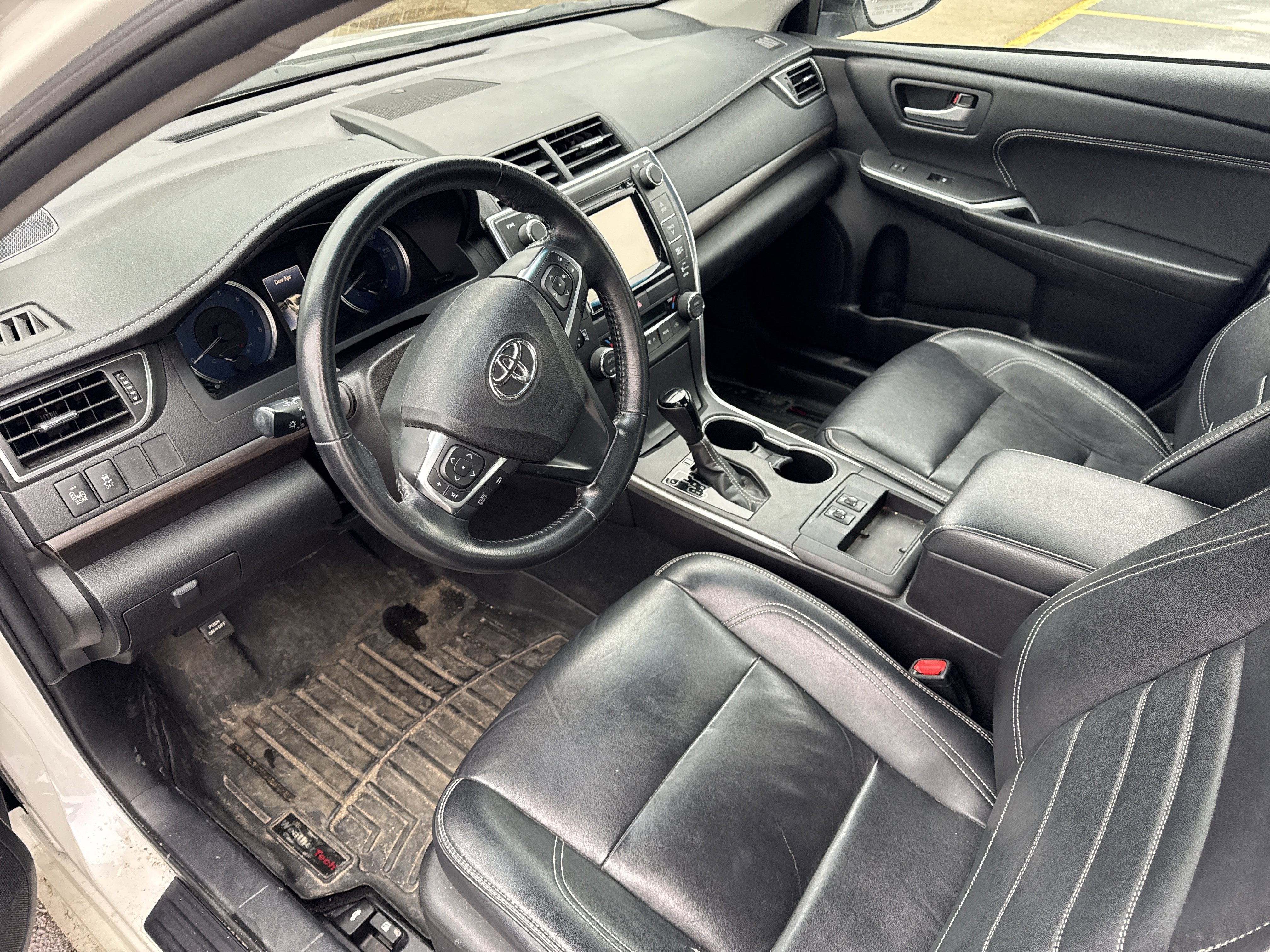 2015 Toyota Camry 4dr Sdn V6 Auto XLE (Natl)