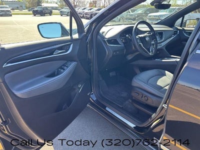 2023 Buick Enclave Essence AWD