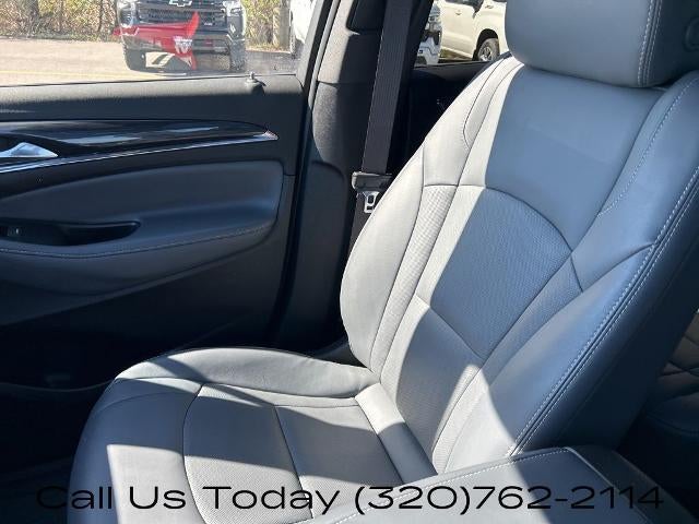 2023 Buick Enclave Essence AWD