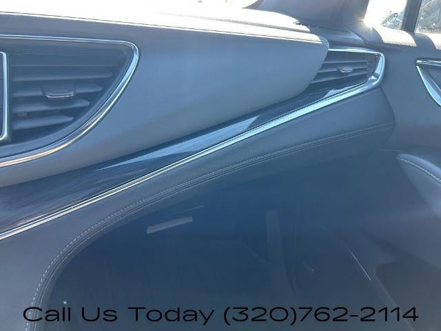 2023 Buick Enclave Essence AWD