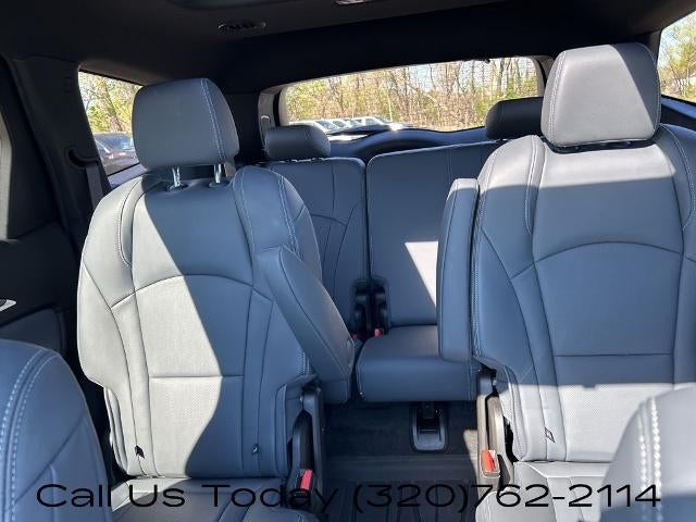 2023 Buick Enclave Essence AWD