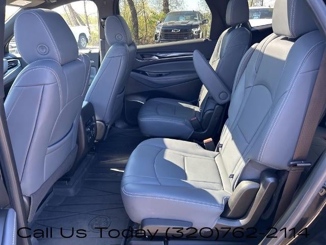 2023 Buick Enclave Essence AWD