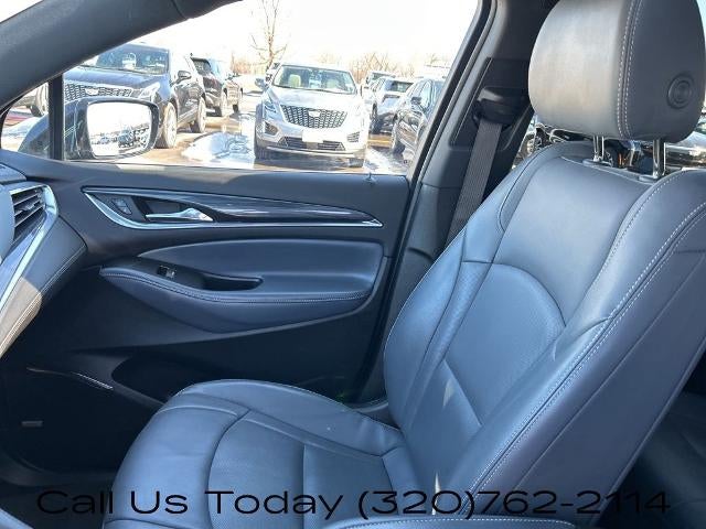 2023 Buick Enclave Essence AWD