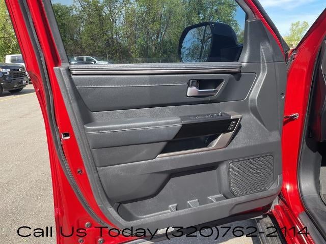 2024 Toyota Sequoia Limited 4WD (SE)