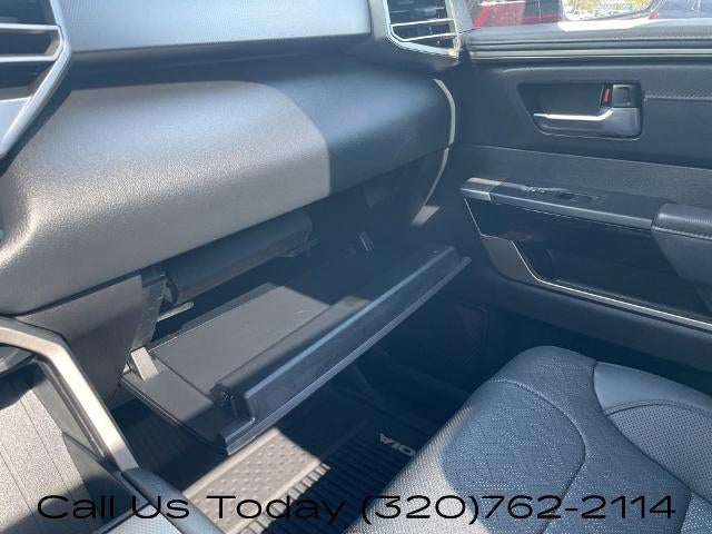 2024 Toyota Sequoia Limited 4WD (SE)