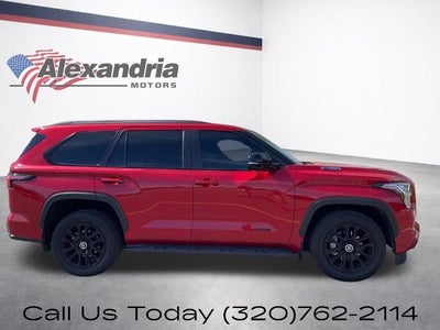 2024 Toyota Sequoia Limited 4WD (SE)