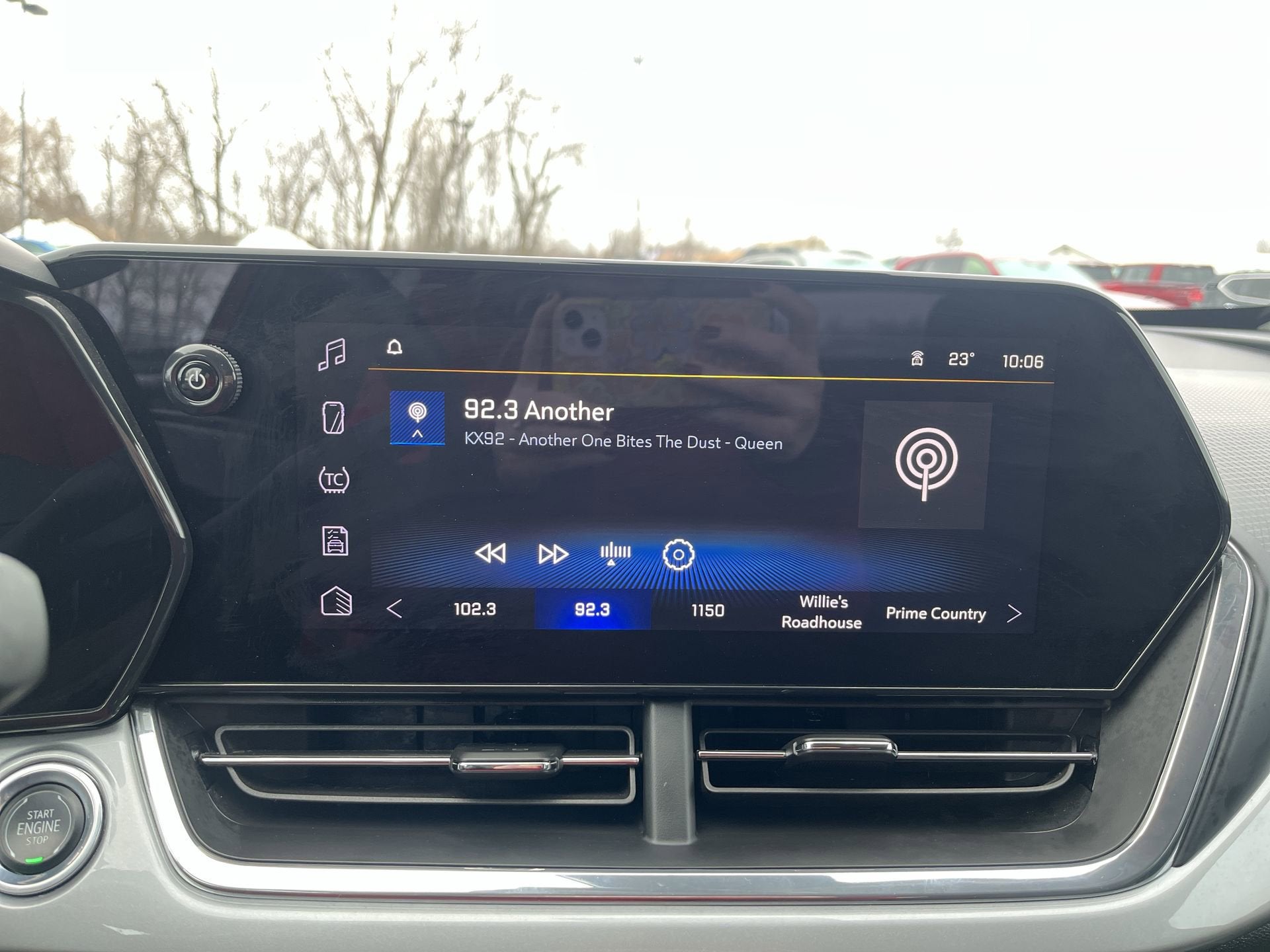 2024 Chevrolet Trax FWD 4dr LT