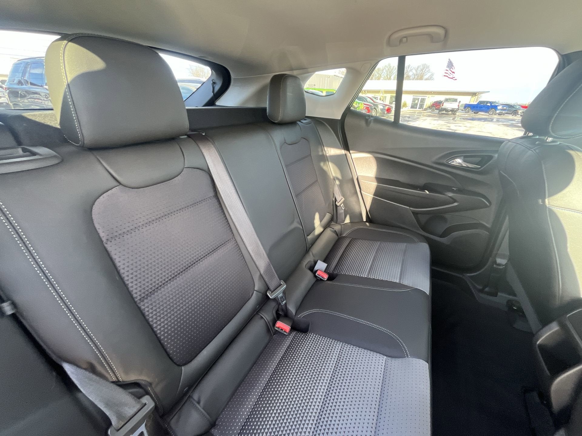 2025 Chevrolet Trax FWD 4dr LT