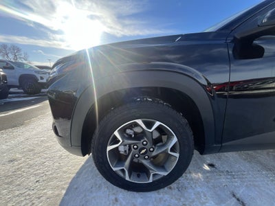 2025 Chevrolet Trax FWD 4dr LT