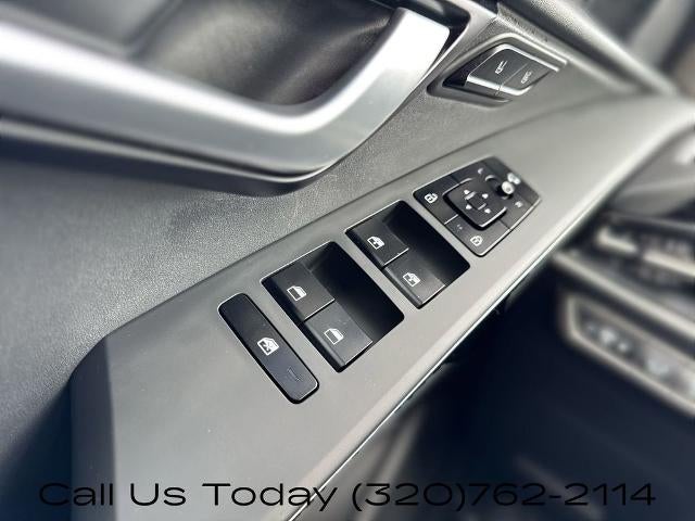 2024 Kia Niro SX FWD